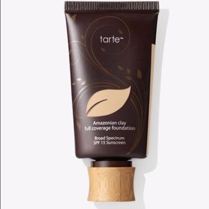 Tarte Amazonian Clay Foundation | 13N (Ivory)
